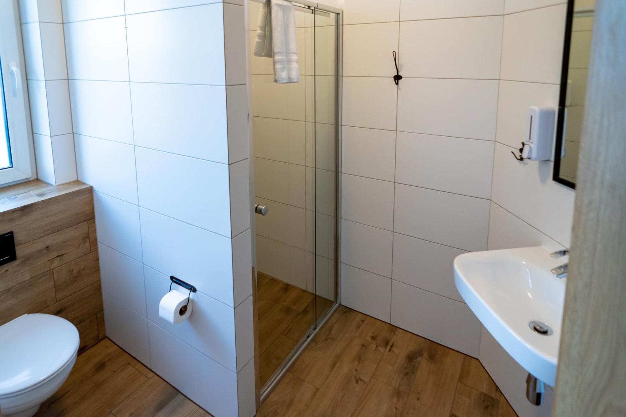 Sleep Port B&B - Bezplatny Parking Гданск Екстериор снимка