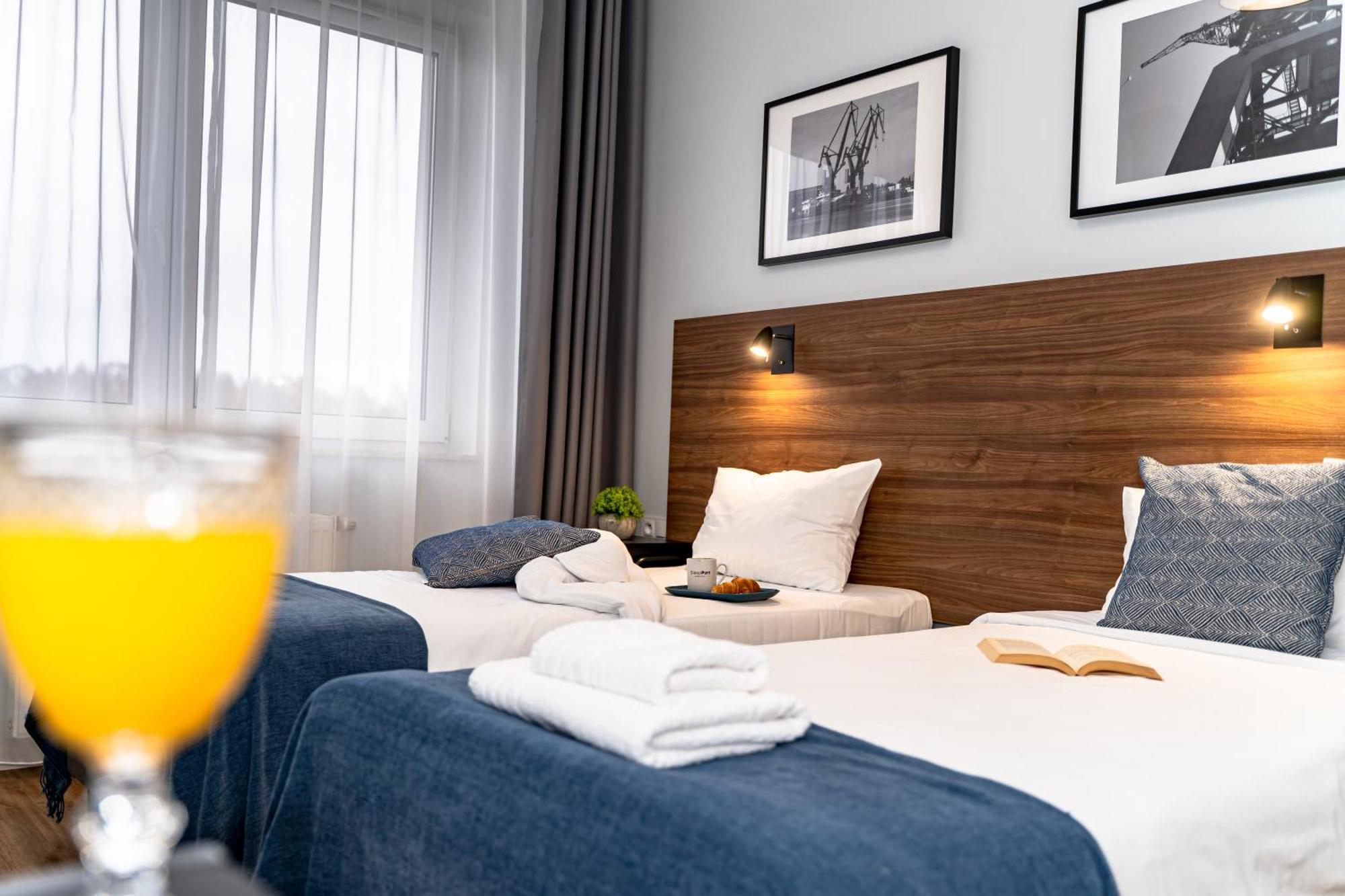 Sleep Port B&B - Bezplatny Parking Гданск Екстериор снимка