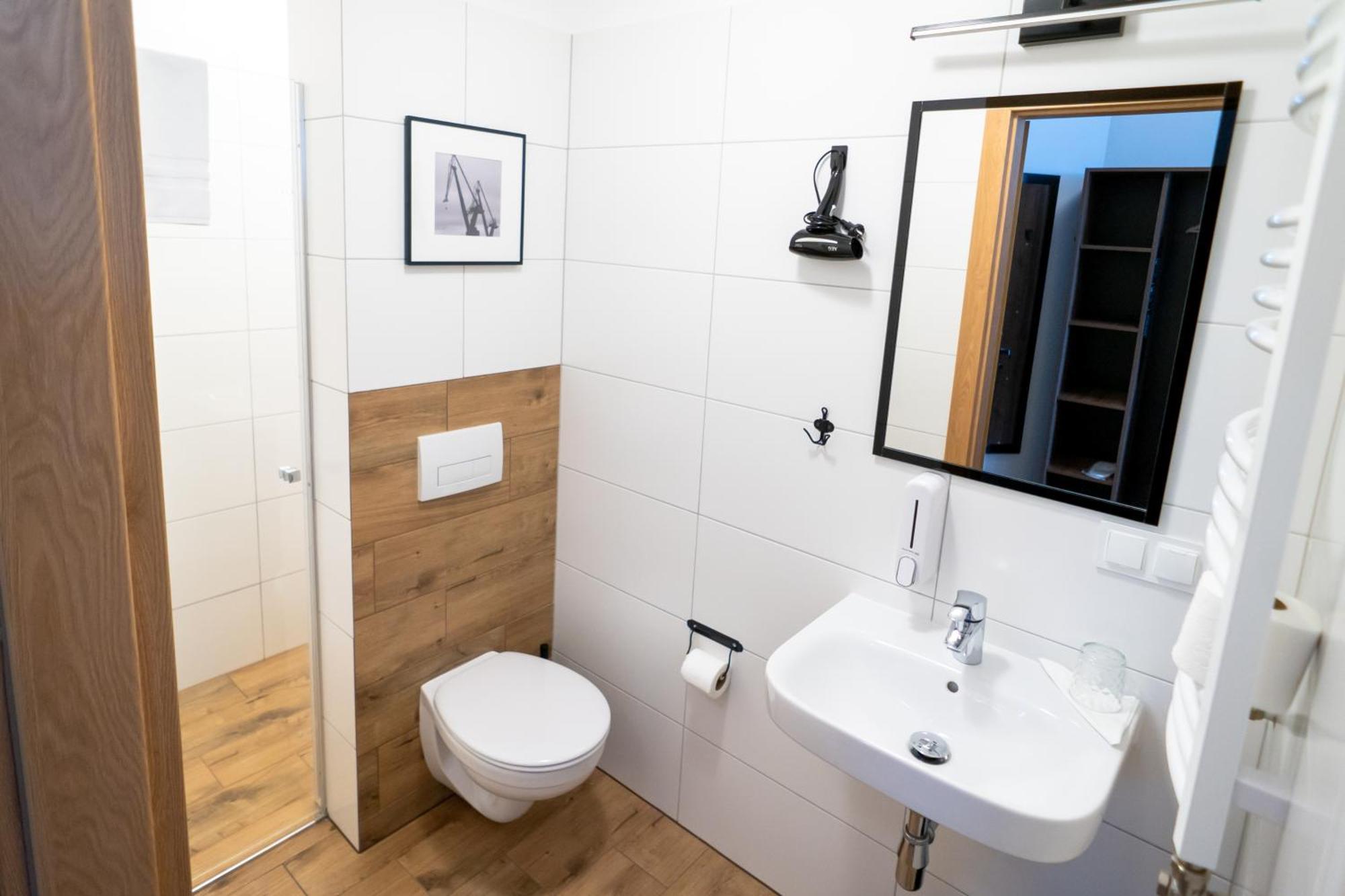 Sleep Port B&B - Bezplatny Parking Гданск Екстериор снимка
